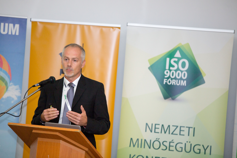 Szakmaiság, elismerések és jó hangulat az ISO 9000 FÓRUM Egyesület XXV. Nemzeti Minőségügyi Konferenciáján