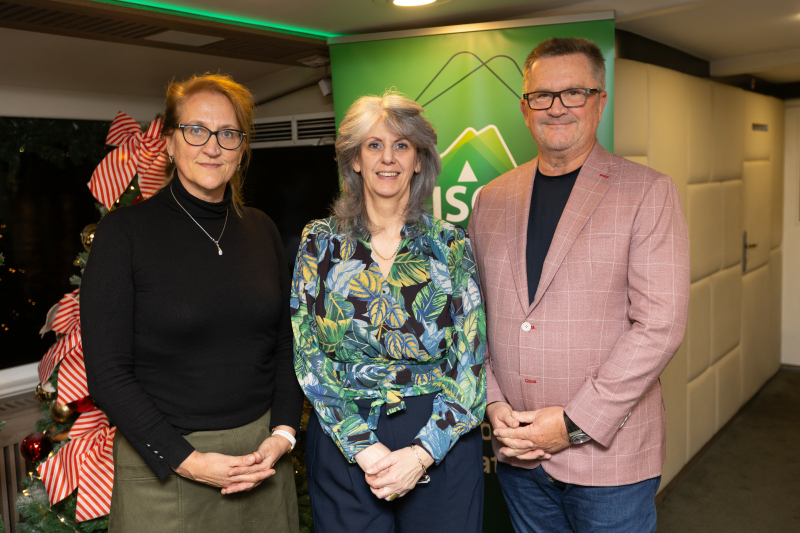 Jó hangulat, inspiráló beszélgetések és lenyűgöző panoráma – ilyen volt az évzáró rendezvényünk