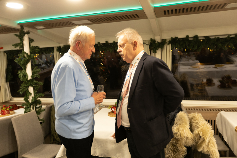 Jó hangulat, inspiráló beszélgetések és lenyűgöző panoráma – ilyen volt az évzáró rendezvényünk