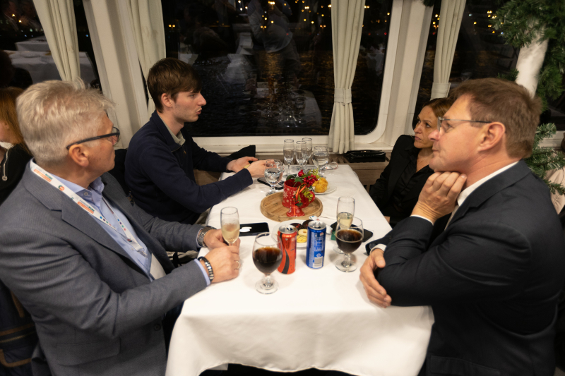 Jó hangulat, inspiráló beszélgetések és lenyűgöző panoráma – ilyen volt az évzáró rendezvényünk