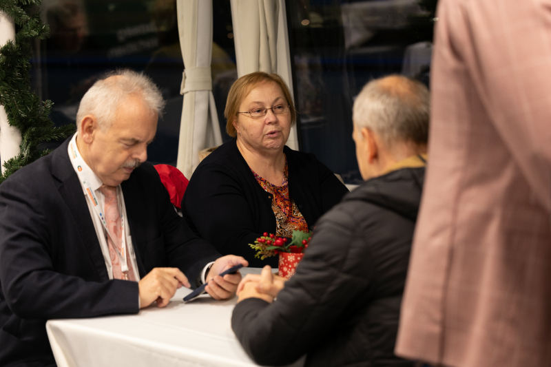 Jó hangulat, inspiráló beszélgetések és lenyűgöző panoráma – ilyen volt az évzáró rendezvényünk