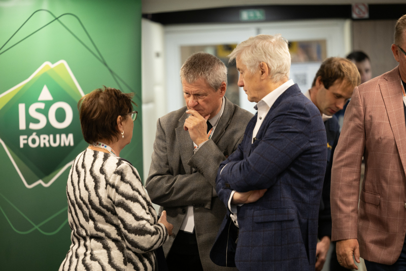 Jó hangulat, inspiráló beszélgetések és lenyűgöző panoráma – ilyen volt az évzáró rendezvényünk