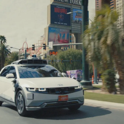 Újabb mérföldkő a hazai autonóm közlekedésben